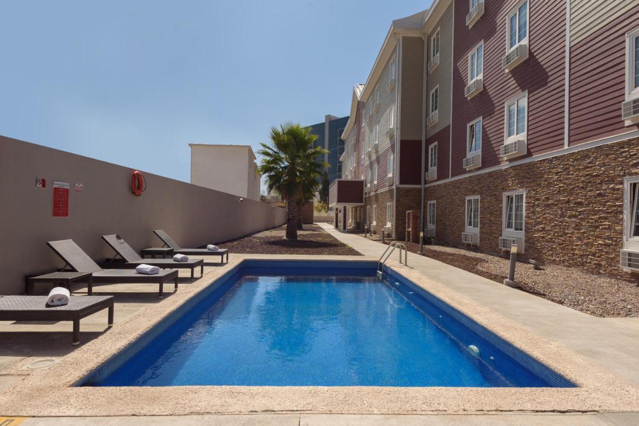 Extended Suites Coatzacoalcos Forum Exteriör bild