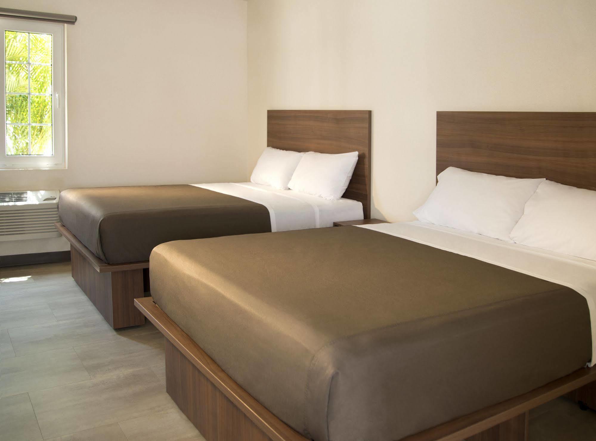 Extended Suites Coatzacoalcos Forum Exteriör bild